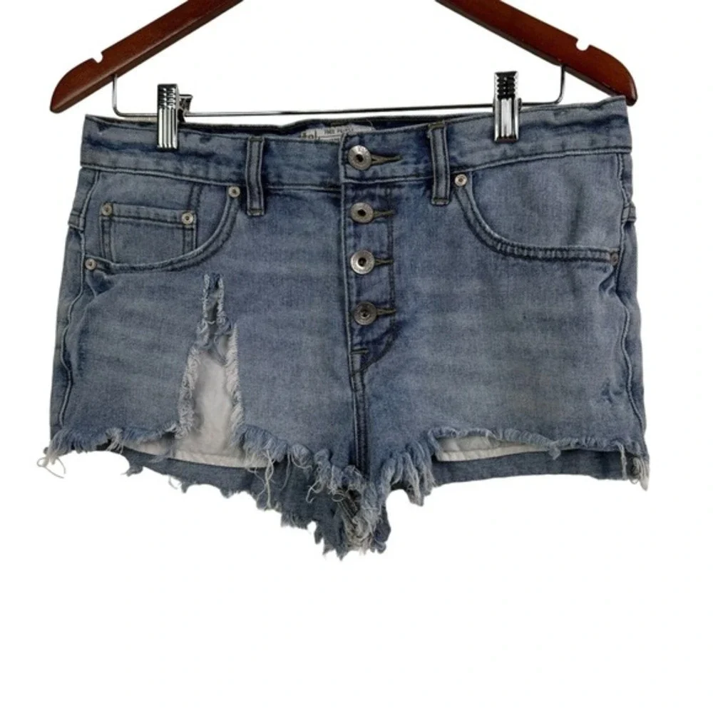 Free People Runaway Jillian Cut Off Button Fly Raw Hem‎ Jean Shorts Size W 28